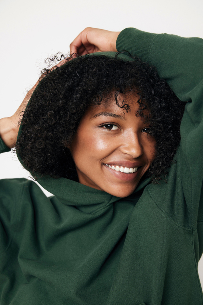 IQONIQ Yoho gerecycled katoen relaxed hoodie