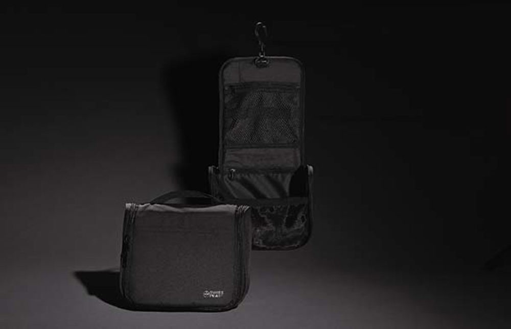 Swiss Peak Lohan AWARE™ Toilettas