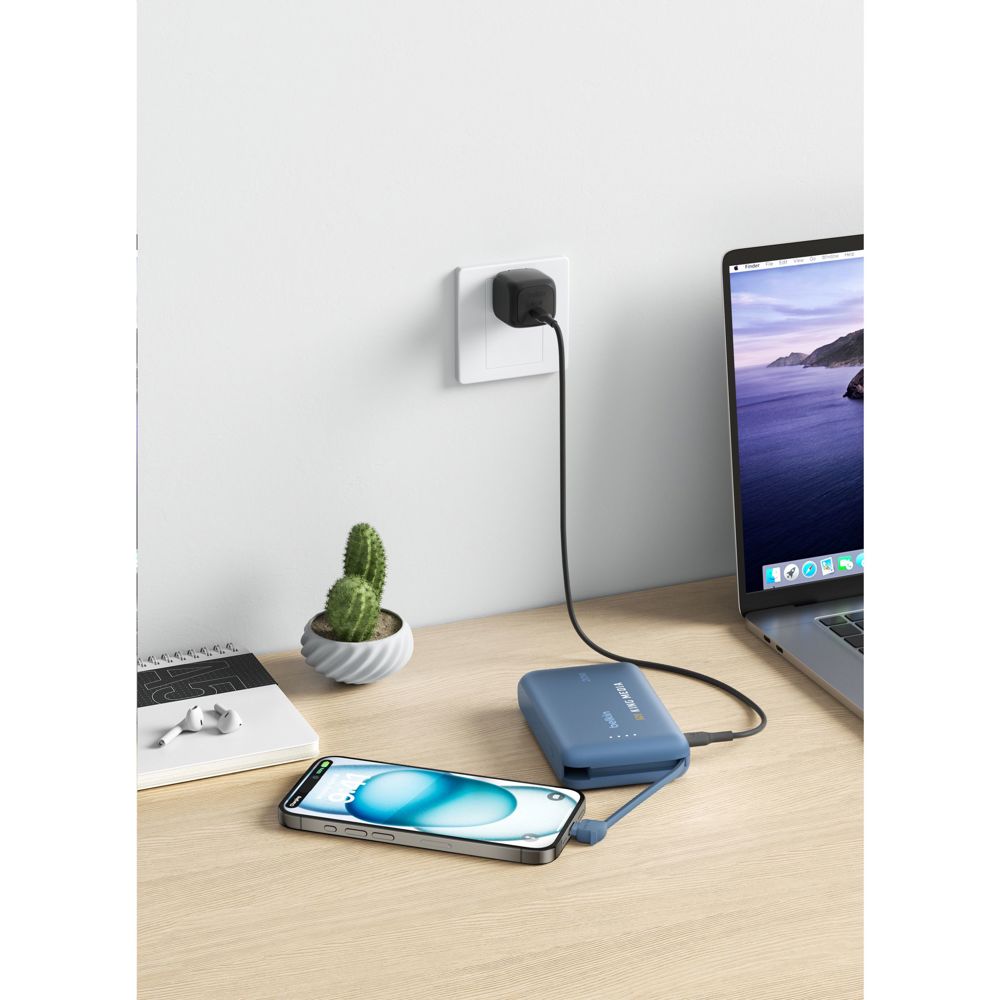 Belkin BoostCharge PowerBank 10K Integrated Cable